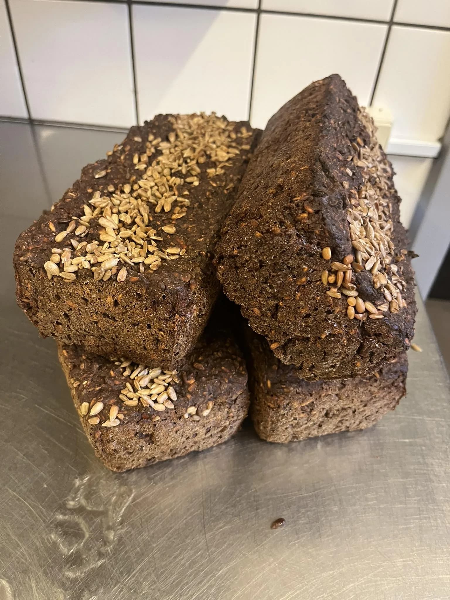 Hjemmebagt rugbrød